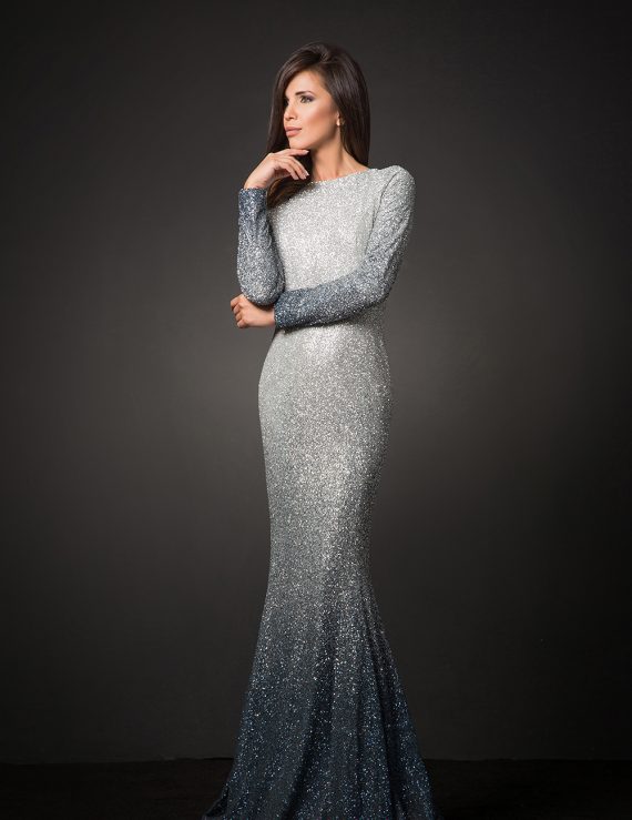 Elegant Open-back ombre brocade Gown